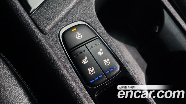 Kia Niro Prestige 2017 — фото 19
