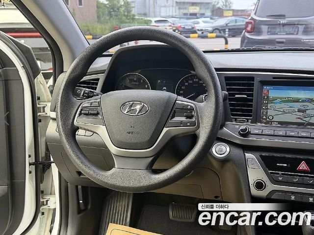 Hyundai Avante (AD) 1.6 GDI Value Plus 2017 — фото 8