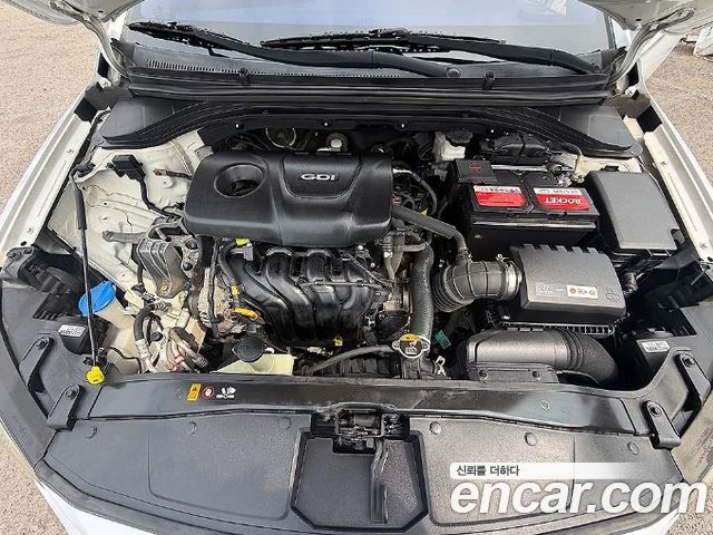 Hyundai Avante (AD) 1.6 GDI Value Plus 2017 — фото 22