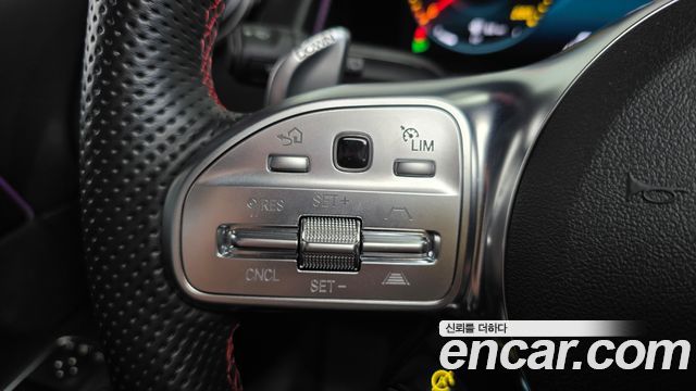 Mercedes-Benz GLB-Class (X247) AMG GLB35 4MATIC 2023 — фото 15