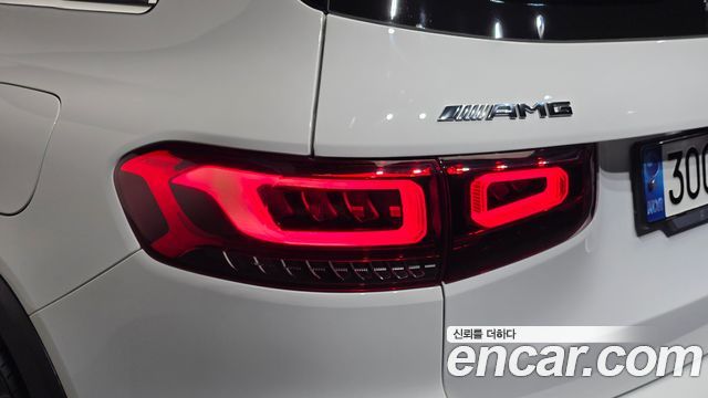 Mercedes-Benz GLB-Class (X247) AMG GLB35 4MATIC 2023 — фото 23
