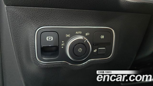 Mercedes-Benz GLB-Class (X247) AMG GLB35 4MATIC 2023 — фото 27