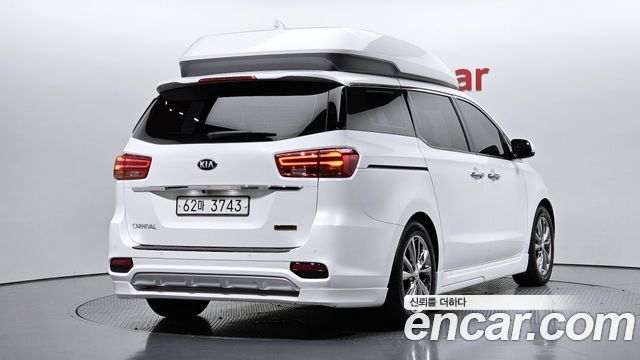 Kia Carnival Gasoline 7-Seater Hi-Limousine President 2019 — фото 2