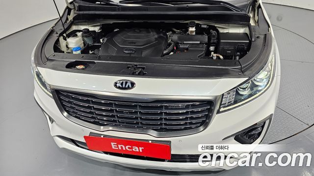Kia Carnival Gasoline 7-Seater Hi-Limousine President 2019 — фото 6