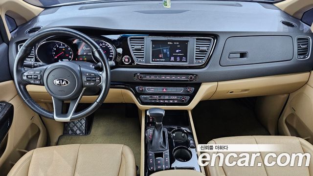 Kia Carnival Gasoline 7-Seater Hi-Limousine President 2019 — фото 7
