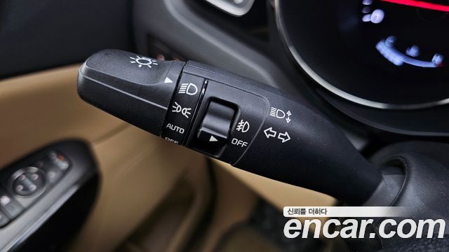 Kia Carnival Gasoline 7-Seater Hi-Limousine President 2019 — фото 29