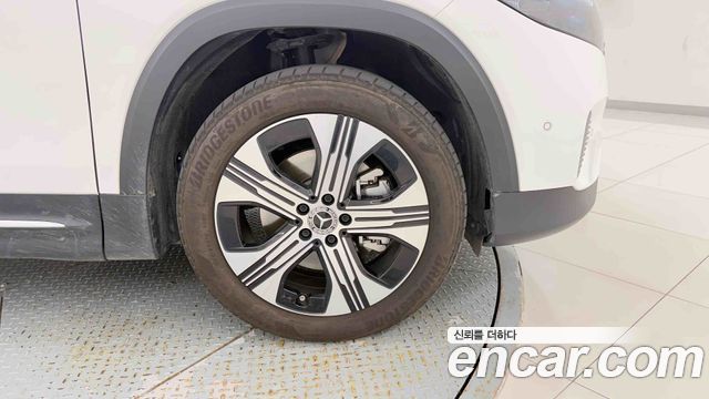Mercedes-Benz EQB (X243) EQB300 4MATIC Progressive 2026 — фото 10