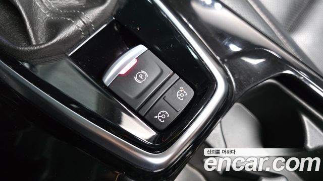 Renault Korea QM6 2.0 GDe PREMIERE 2WD 2020 — фото 31