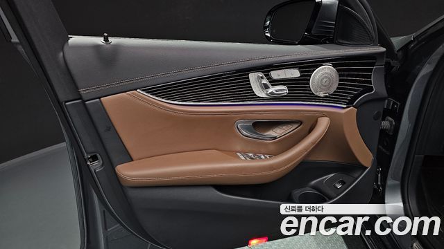 Mercedes-Benz E-Class (W213) E450 4MATIC Exclusive 2021 — фото 24
