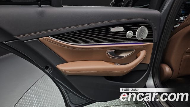Mercedes-Benz E-Class (W213) E450 4MATIC Exclusive 2021 — фото 25