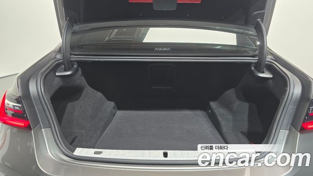 BMW 7 Series (G11) 740Li xDrive M Sport Package 2021 — фото 23