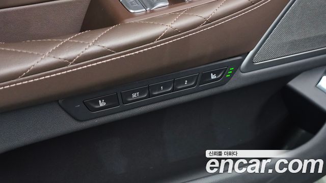 BMW 7 Series (G11) 740Li xDrive M Sport Package 2021 — фото 35