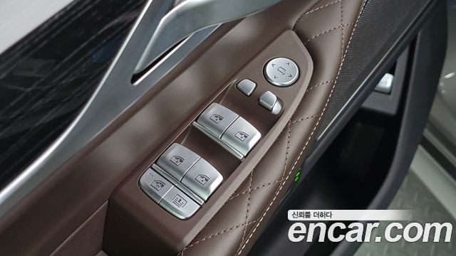 BMW 7 Series (G11) 740Li xDrive M Sport Package 2021 — фото 36