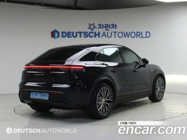 Porsche Macan EV 4S 2025 — фото 2