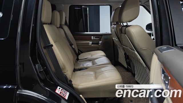 Land Rover Discovery 4 3.0 SDV6 HSE 2014 — фото 12