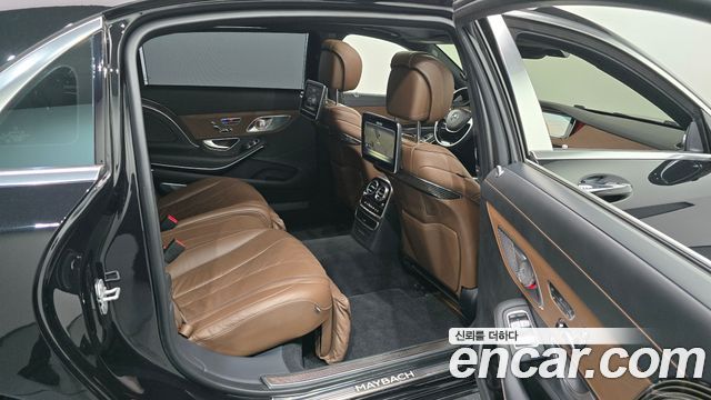 Mercedes-Benz S-Class (W222) Maybach S500 4MATIC 2017 — фото 15
