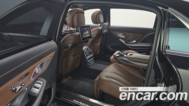 Mercedes-Benz S-Class (W222) Maybach S500 4MATIC 2017 — фото 16