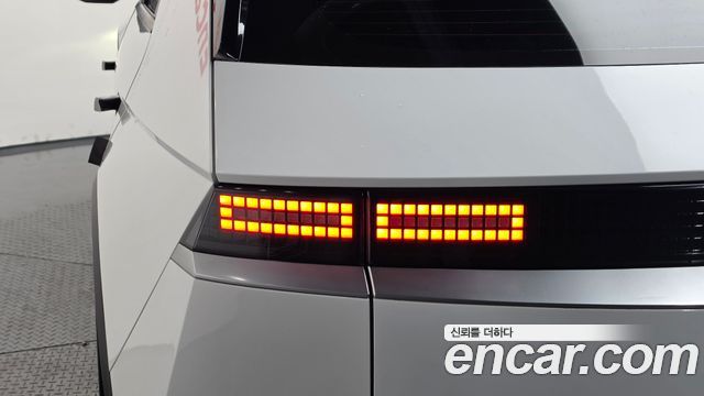Hyundai Ioniq 5 Long range Commercial 2022 — фото 23