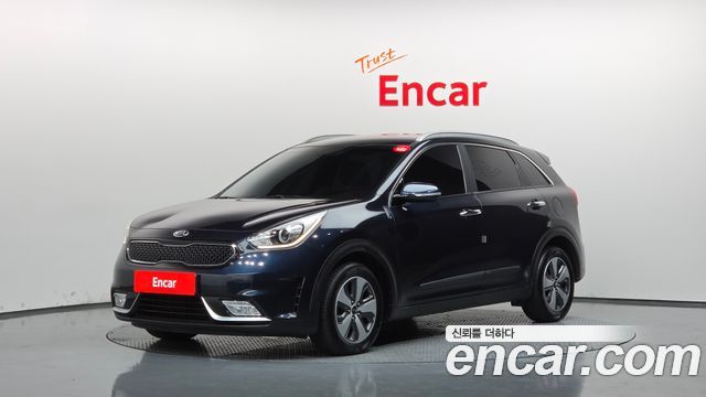 Kia Niro Prestige 2017 — фото 1