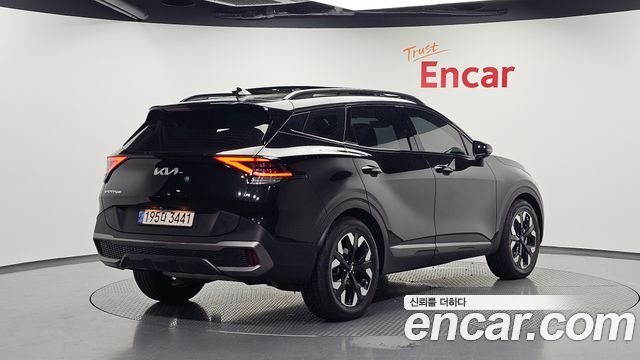 Kia Sportage (V) Gasoline 1.6 Turbo 2WD Signature Gravity 2022 — фото 2