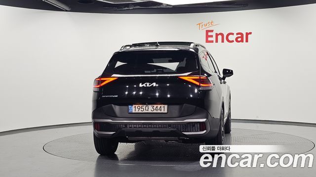 Kia Sportage (V) Gasoline 1.6 Turbo 2WD Signature Gravity 2022 — фото 4