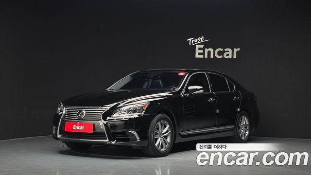 Lexus LS460 AWD XF40