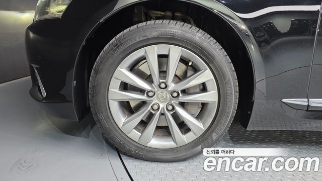Lexus LS460 AWD XF40 2016 — фото 5