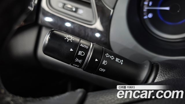 Hyundai Grandeur (HG) HG240 Luxury 2012 — фото 29