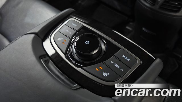 Hyundai Grandeur (HG) HG240 Luxury 2012 — фото 31