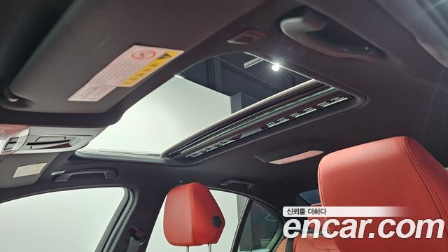 BMW 3 Series (F30) 330i M Sport 2017 — фото 20