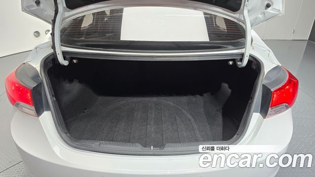Hyundai Avante (MD) M16 GDI Premier 2012 — фото 20