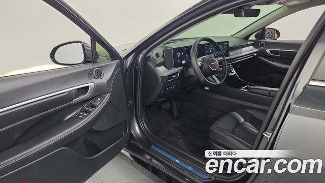 Hyundai Sonata The Edge (DN8) 2.0 Exclusive 2024 — фото 10
