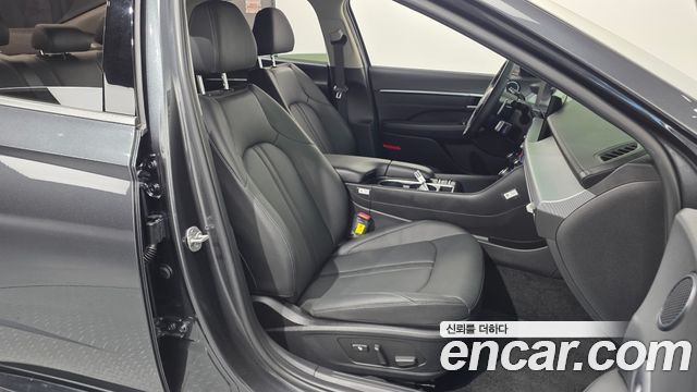 Hyundai Sonata The Edge (DN8) 2.0 Exclusive 2024 — фото 12