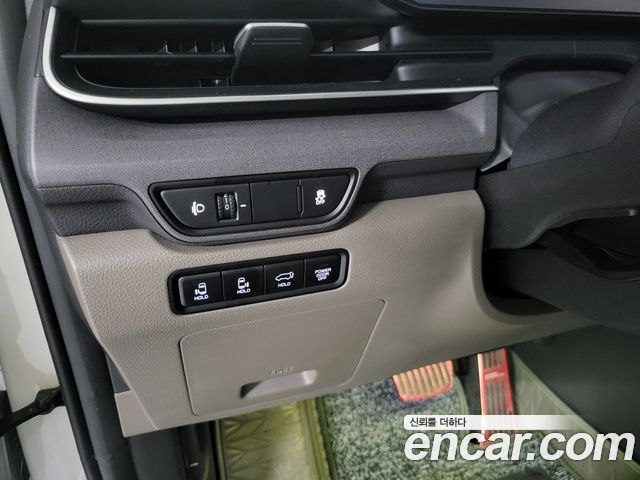 Kia Carnival (IV) HEV 7seater Outdoor Nobless Nobless 2024 — фото 18