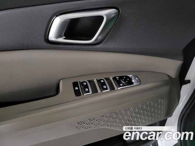 Kia Carnival (IV) HEV 7seater Outdoor Nobless Nobless 2024 — фото 20