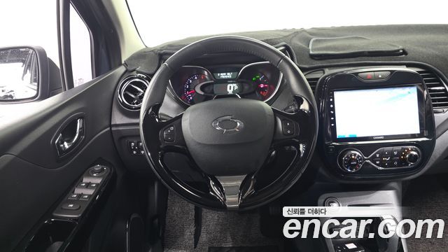 Renault Korea QM3 RE 2017 — фото 16
