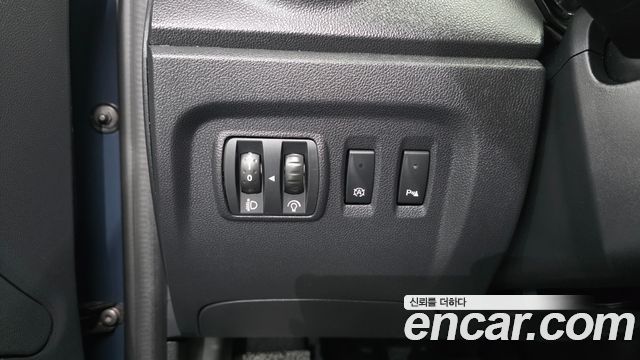 Renault Korea QM3 RE 2017 — фото 22