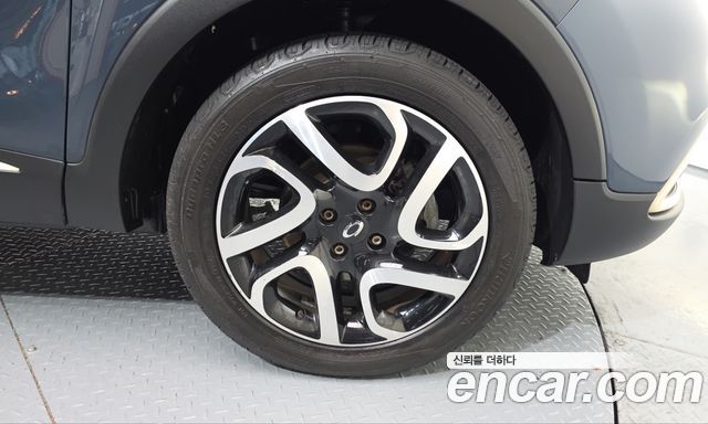 Renault Korea QM3 RE 2017 — фото 27