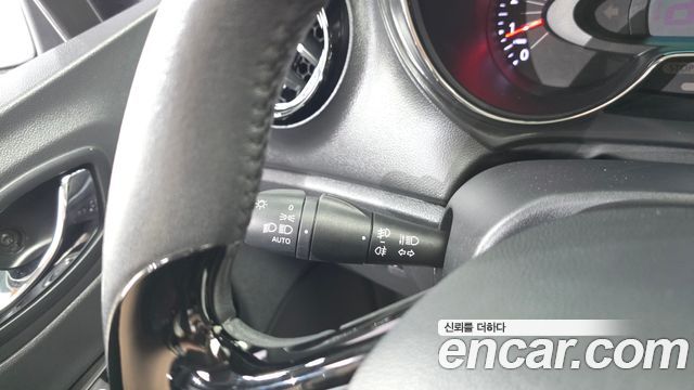 Renault Korea QM3 RE 2017 — фото 33