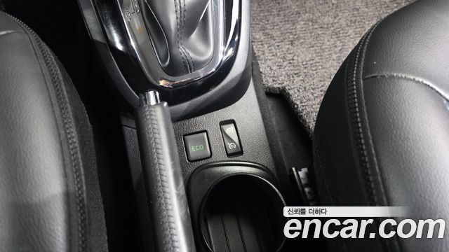 Renault Korea QM3 RE 2017 — фото 35