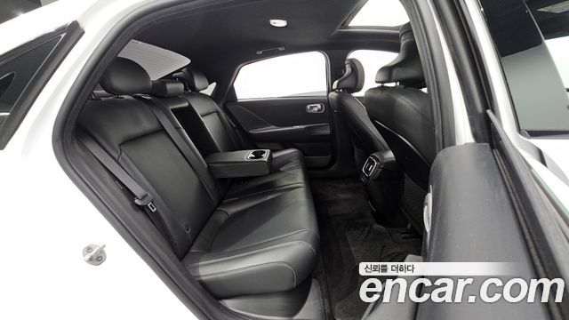 Hyundai Ioniq 6 Long Range Exclusive + 2023 — фото 11