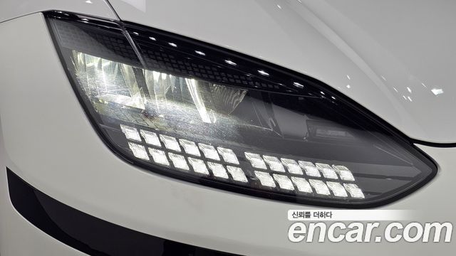 Hyundai Ioniq 6 Long Range Exclusive + 2023 — фото 22