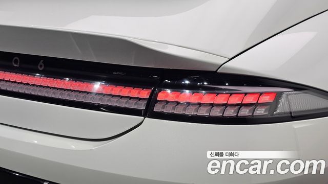 Hyundai Ioniq 6 Long Range Exclusive + 2023 — фото 23