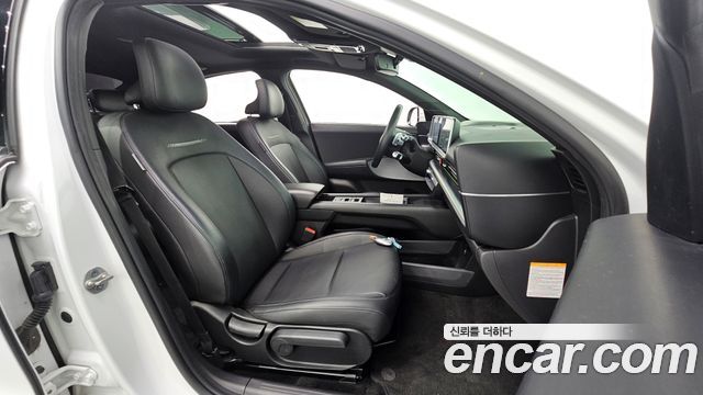 Hyundai Ioniq 6 Long Range Exclusive + 2023 — фото 26