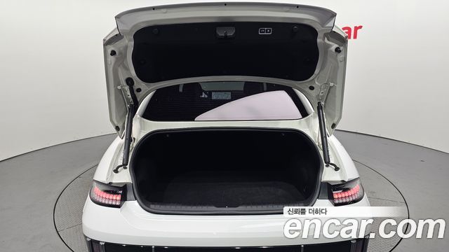 Hyundai Ioniq 6 Long Range Exclusive + 2023 — фото 36