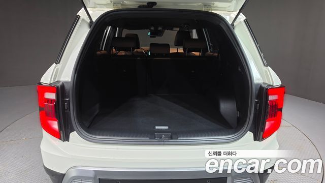 KG Mobility (SsangYong) Torres Gasoline 1.5 2WD T7 2023 — фото 20