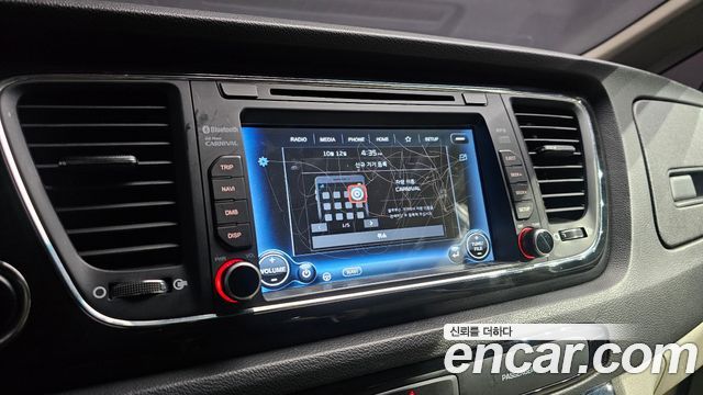 Kia Carnival 9-Seater Prstige 2019 — фото 16