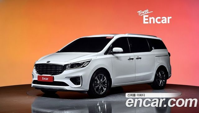 Kia Carnival 9-Seater Prstige 2019 — фото 1