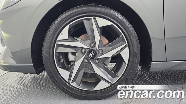 Hyundai Avante (CN7) 1.6 Inspiration 2021 — фото 5