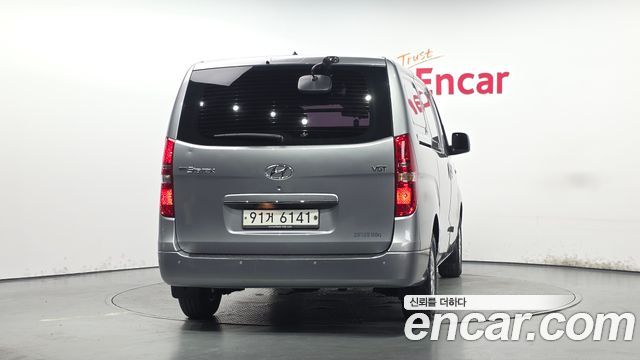 Hyundai Grand Starex Van 3-Seater Smart 2019 — фото 4